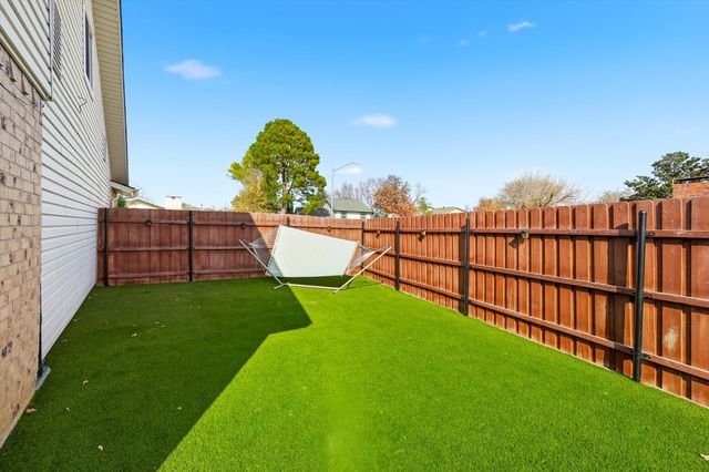 3036 Old Orchard Lane, Bedford, TX 76021