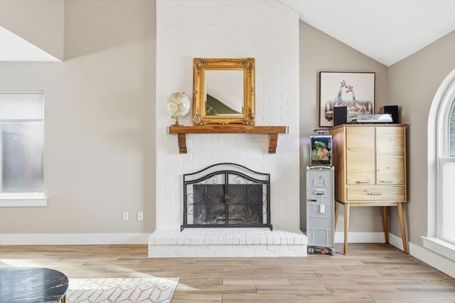 3036 Old Orchard Lane, Bedford, TX 76021