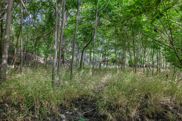 360 Johnson Road, La Grange, TX 78945