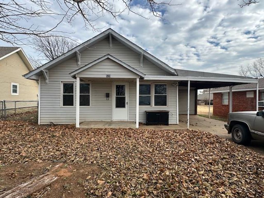 520 N Illinois, Weatherford, OK 73096