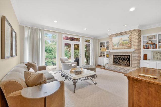 122 Dunham Springs Ln, Nashville, TN 37205