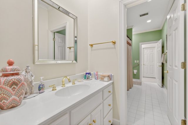 122 Dunham Springs Ln, Nashville, TN 37205