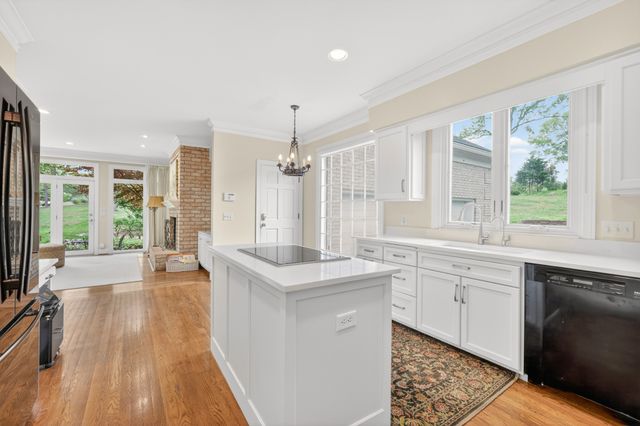 122 Dunham Springs Ln, Nashville, TN 37205