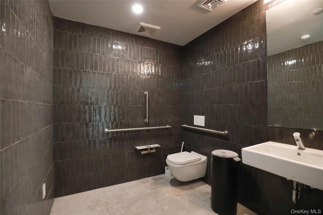 131-04 40th Road 1FL, Flushing, NY 11354