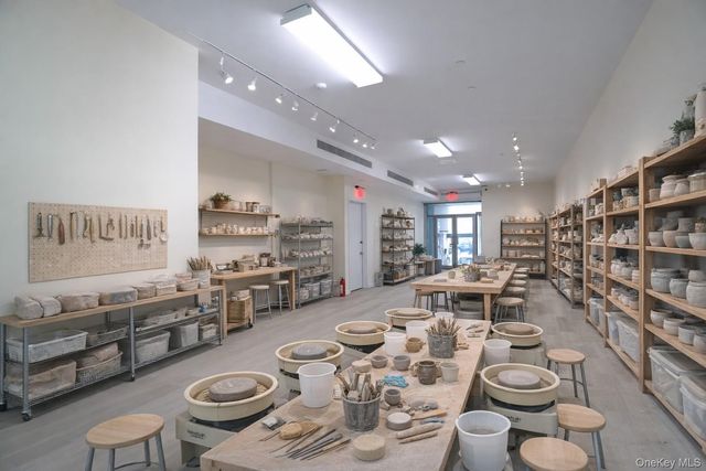 131-04 40th Road 1FL, Flushing, NY 11354