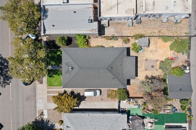 411 Crane Ave, Turlock, CA 95380