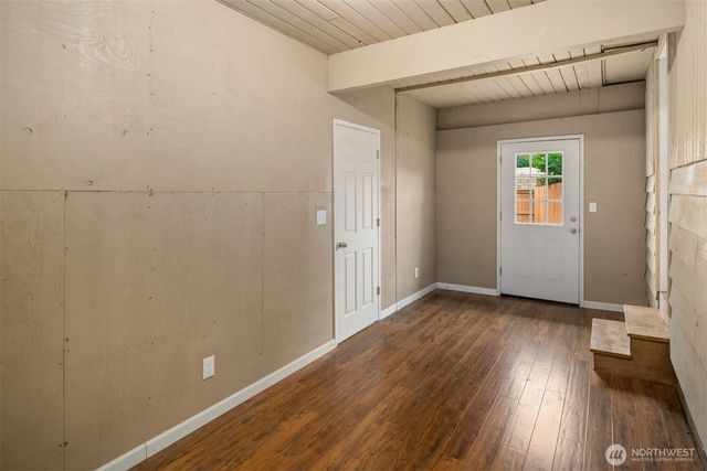 3712 S 175th Street, Seatac, WA 98188
