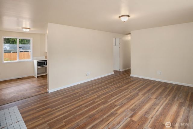 3712 S 175th Street, Seatac, WA 98188