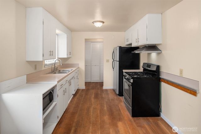 3712 S 175th Street, Seatac, WA 98188