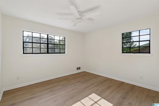 828 JEFFERY LANE, Birmingham, AL 35235