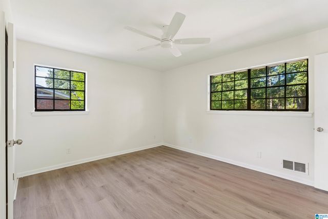 828 JEFFERY LANE, Birmingham, AL 35235