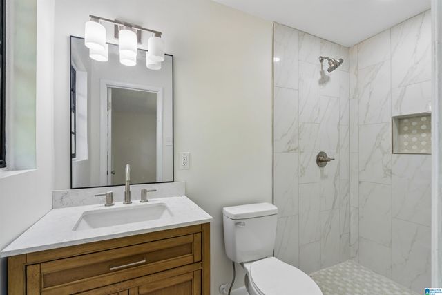 828 JEFFERY LANE, Birmingham, AL 35235