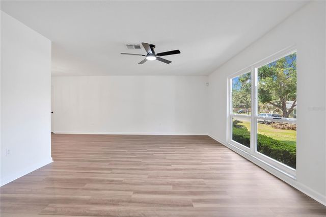 1307 VALLEY HILL DRIVE, Lakeland, FL 33813