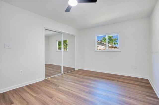 1307 VALLEY HILL DRIVE, Lakeland, FL 33813