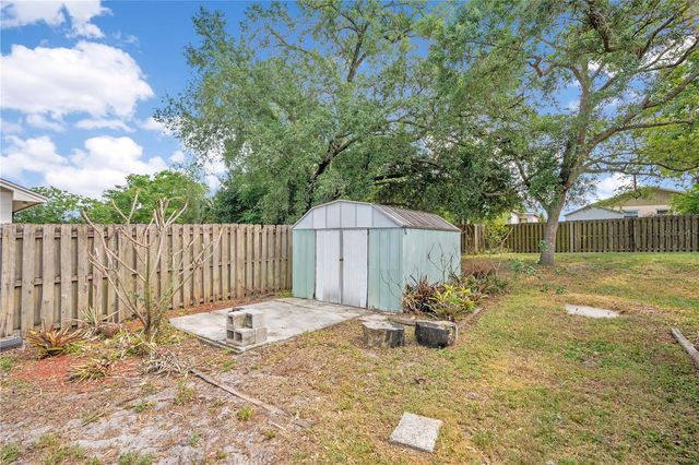 1307 VALLEY HILL DRIVE, Lakeland, FL 33813