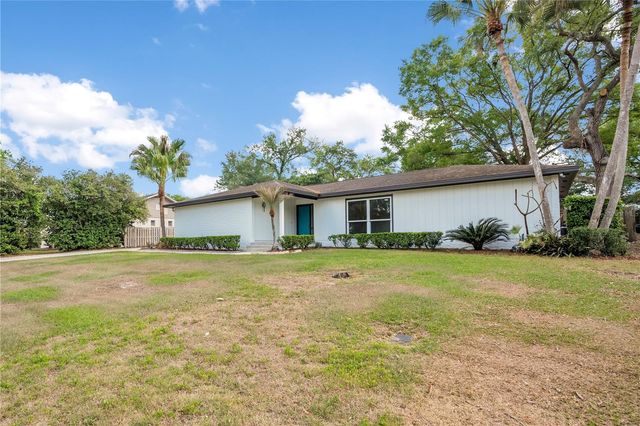 1307 VALLEY HILL DRIVE, Lakeland, FL 33813