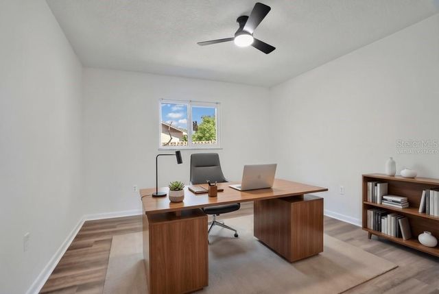 1307 VALLEY HILL DRIVE, Lakeland, FL 33813