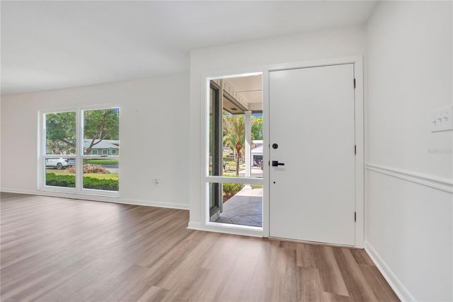 1307 VALLEY HILL DRIVE, Lakeland, FL 33813