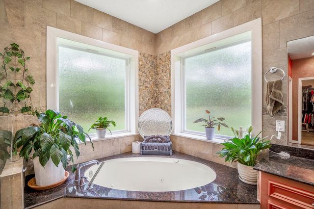 14103 Amber Lane, Montgomery, TX 77316