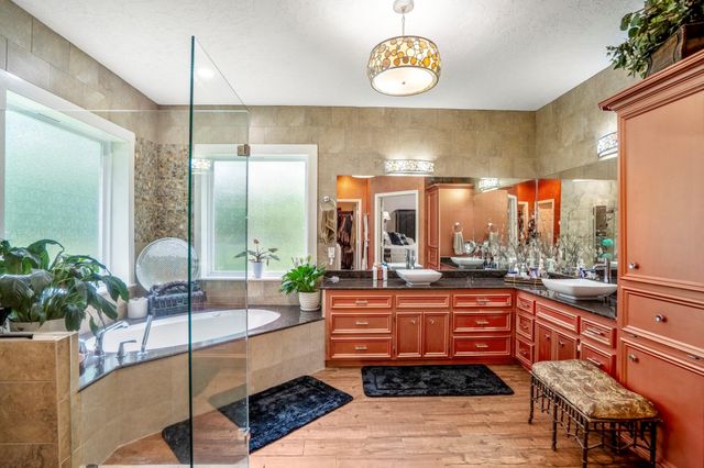 14103 Amber Lane, Montgomery, TX 77316