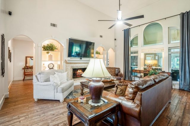 14103 Amber Lane, Montgomery, TX 77316