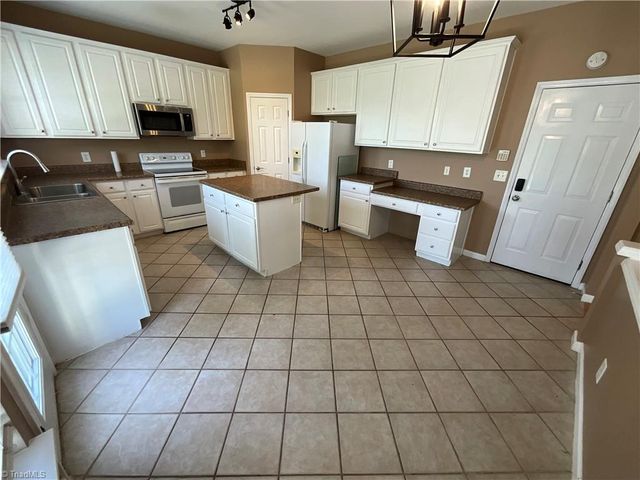 1481 Cantwell Court, High Point, NC 27265