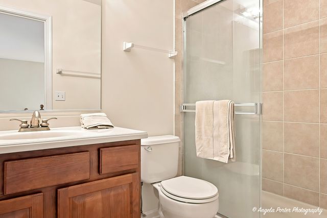 2714 Kendall Crossing, Johnsburg, IL 60051
