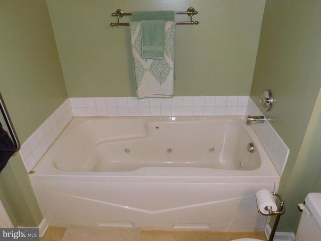 113 CANAL STREET, Grasonville, MD 21638