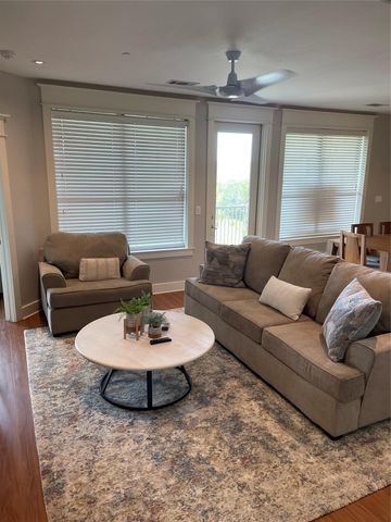 17700 Edgewood WAY 202, Jonestown, TX 78645
