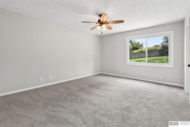 15515 Jackson Circle, Omaha, NE 68154
