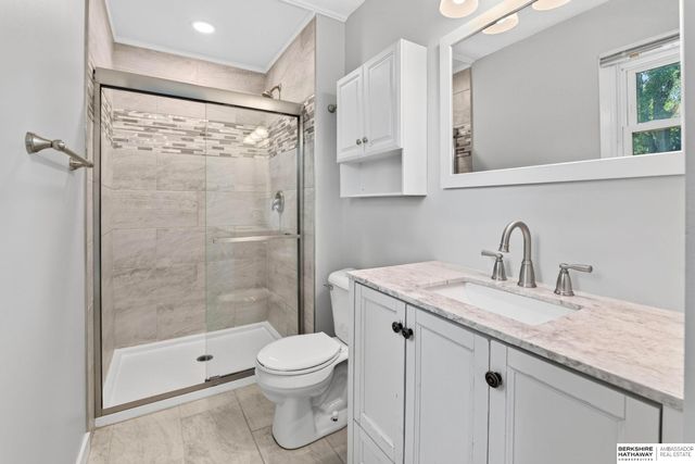15515 Jackson Circle, Omaha, NE 68154