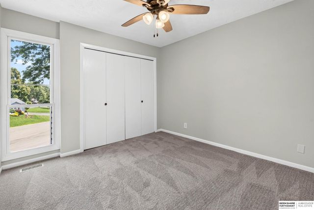 15515 Jackson Circle, Omaha, NE 68154