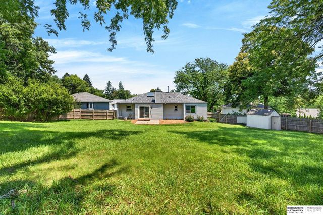 15515 Jackson Circle, Omaha, NE 68154