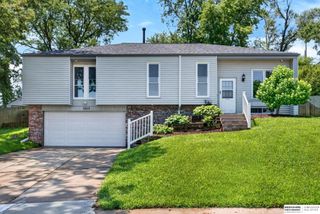 15515 Jackson Circle, Omaha, NE 68154