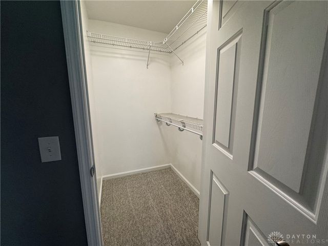 9694 Centerville Creek Lane, Dayton, OH 45458