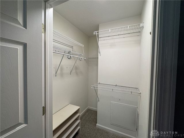 9694 Centerville Creek Lane, Dayton, OH 45458