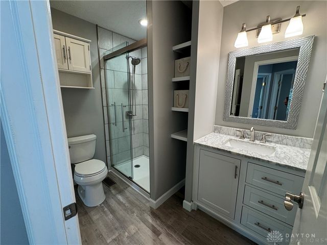 9694 Centerville Creek Lane, Dayton, OH 45458