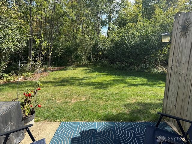 9694 Centerville Creek Lane, Dayton, OH 45458