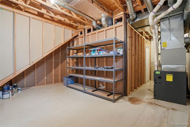 3136 Cherry Tree Lane, Ann Arbor, MI 48108