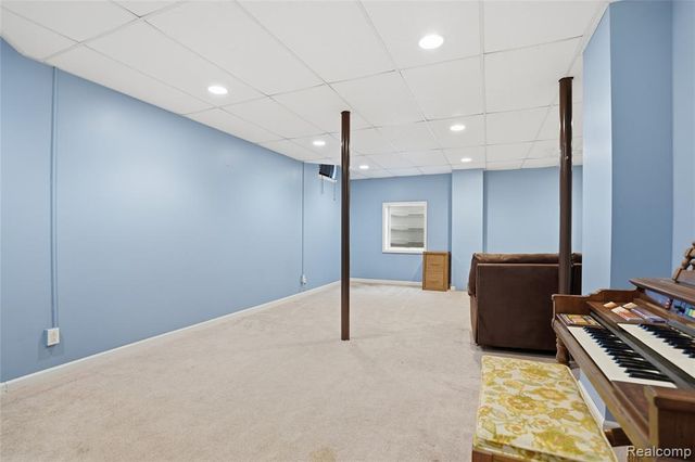 3136 Cherry Tree Lane, Ann Arbor, MI 48108