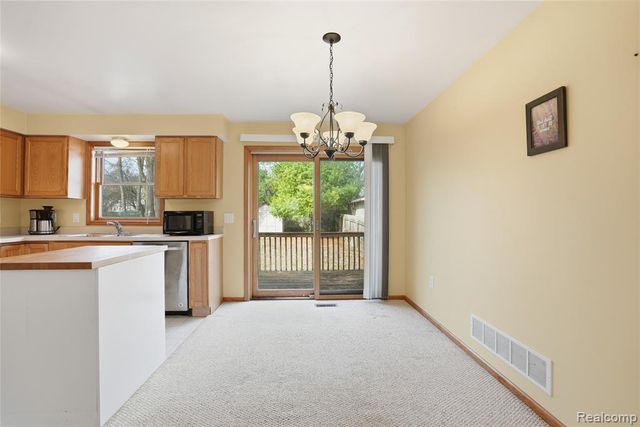 3136 Cherry Tree Lane, Ann Arbor, MI 48108