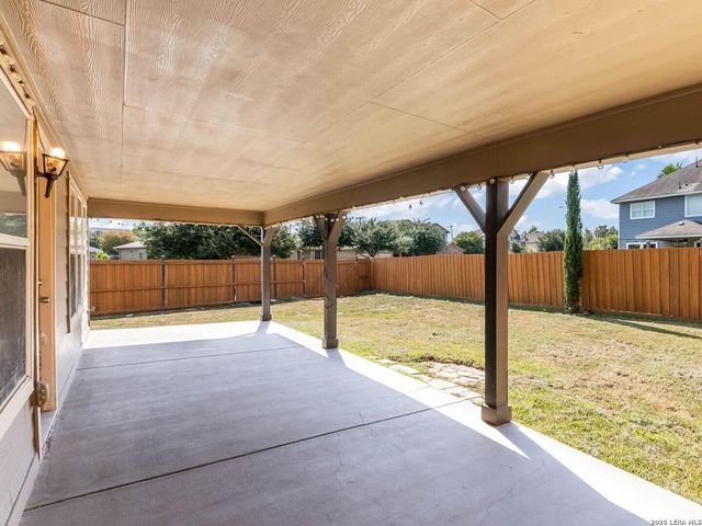8602 Widgeon, San Antonio, TX 78245