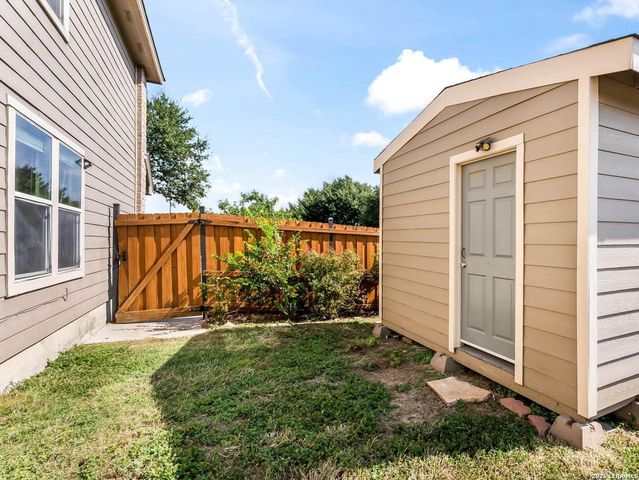 8602 Widgeon, San Antonio, TX 78245