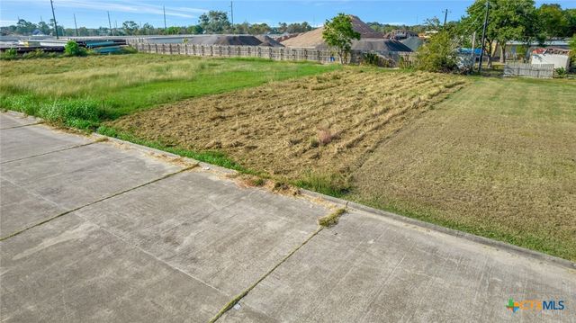 119 N Star Drive, Victoria, TX 77904