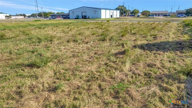 119 N Star Drive, Victoria, TX 77904