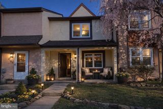 1103 WALNUT RIDGE, Sanatoga, PA 19464