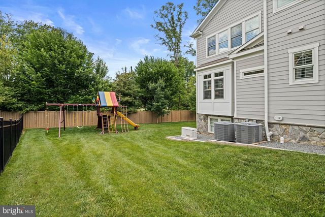 105 MASHIE CT SE, Vienna, VA 22180