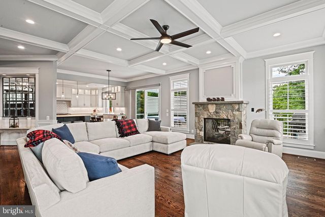 105 MASHIE CT SE, Vienna, VA 22180