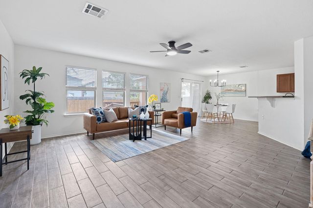 6820 Derby Downs DR, Austin, TX 78747