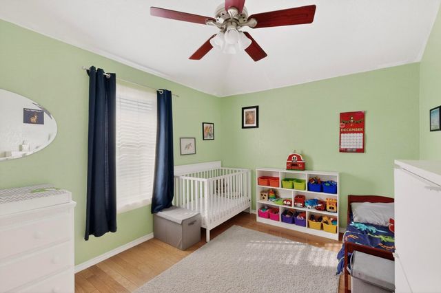 932 Freestone Drive, Arlington, TX 76017